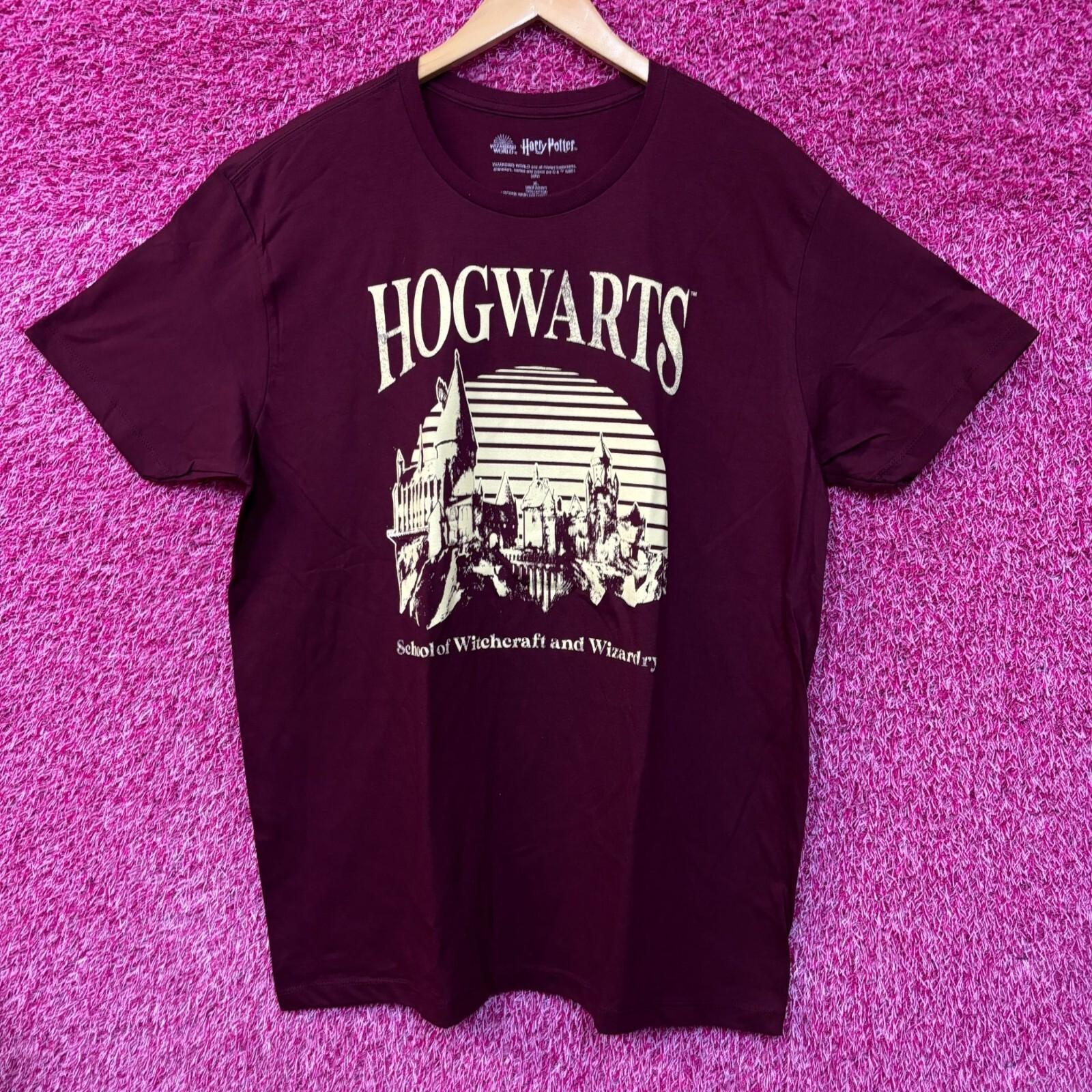 

Hogwarts School of Witchcraft and Wizardry Tshirt size XL XXXL