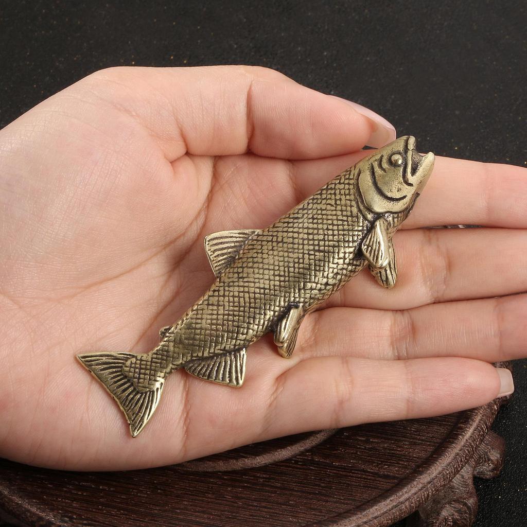 Brass Fish Statue Handcrafted Brass Fish Sculpture Mini Sea Animal Figurine for Living Room Hotel Car Decoration