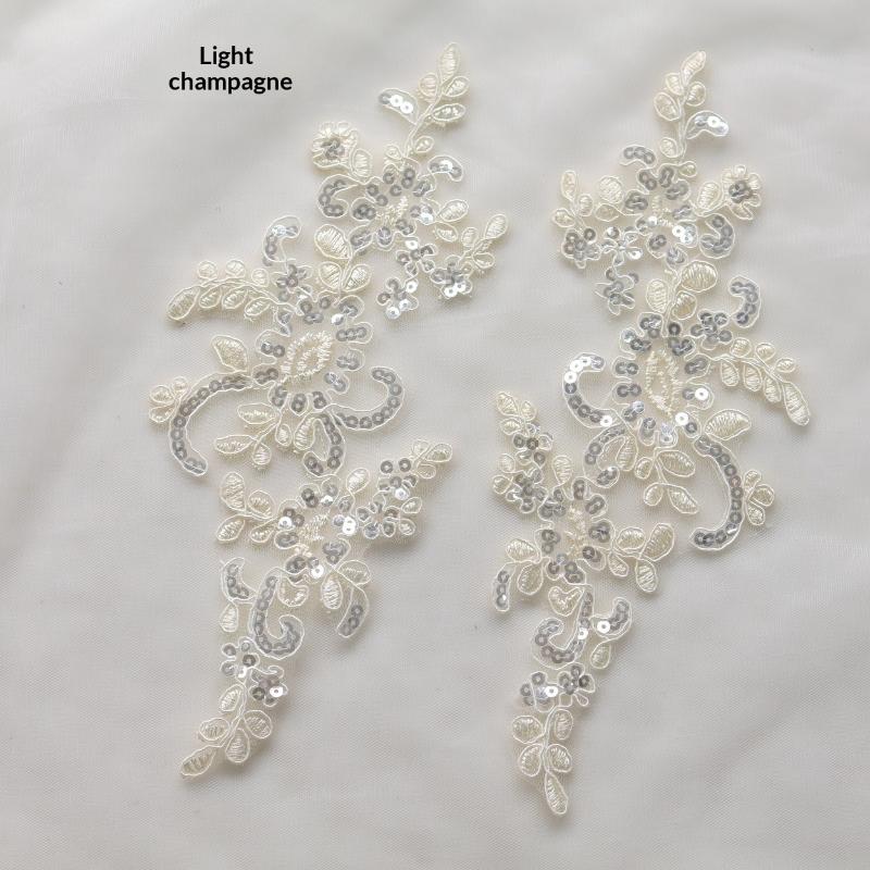 Lace Embroidered Flower Applique Patches 1 Pair Sew on Fabric Trim Stickers for Wedding Dress DIY Decor Clothing Repair A3