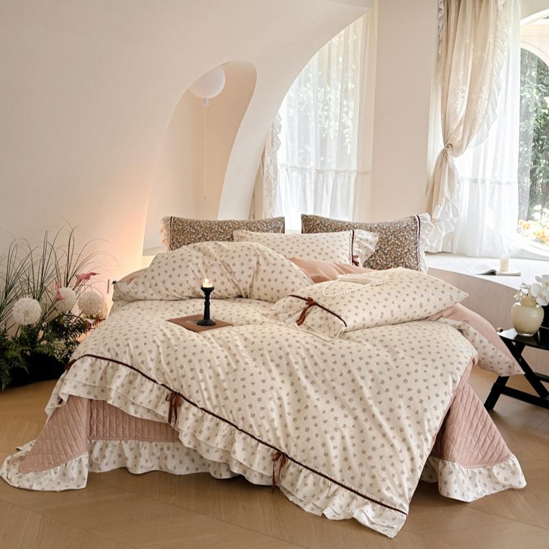 Cotton Bedding Four-piece Set Bow Lace Edge Skin-friendly Breathable Bed Sheet Quilt Cover Pillowcase Kit