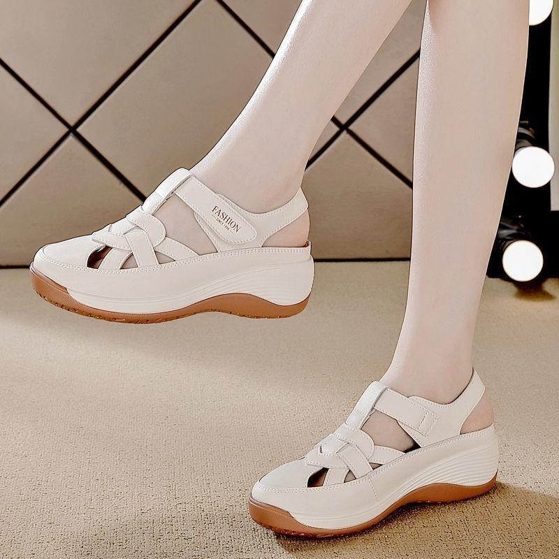 Retro bag head sandals women's 2025 summer wear fashionable thick-soled breathable versatile white shoes women's foreign trade hollow women's shoes