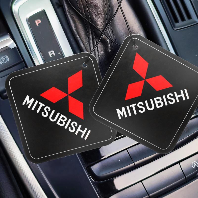 Odświeżacz Powietrza do Samochodu Perfumy do Wnętrza Samochodu Wisiorek na Lusterko Wsteczne Do Mitsubishi Outlander Lancer 10 9 ASX RALLIART Eclipse Pajero