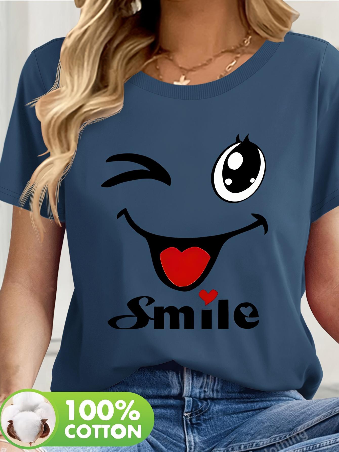 

Women;apos;s joyful Face Graphic T-Shirt - Playful ;Smile; XL дубильная кора