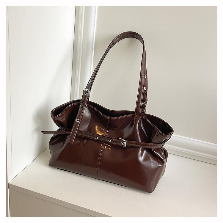 Retro Solid Color Faux Leather Shoulder Bag for Women, Chic Belt Buckle Clutch Handbag, Spacious Daily Commute Tote