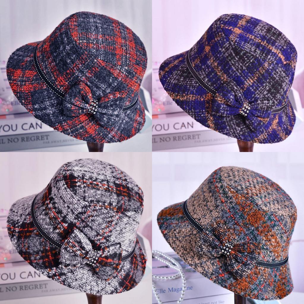 Classic Wool Beret For Middleaged Women With Warmth And Windproof Features For Autumn And Winter Wear
