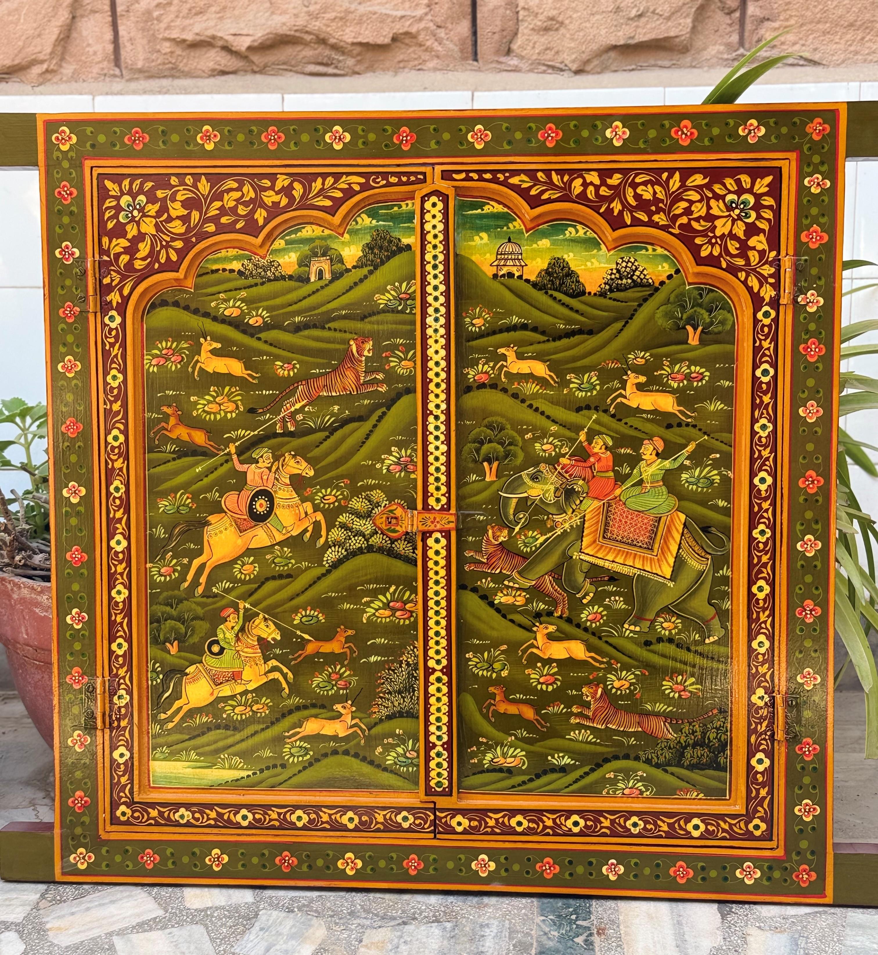 

Handmade Wooden Jharokha Wall Hanging: Royal Hunting Scene, Festival Decor Frame 28” x 1” x 24” (l x w x h) approx. зелёный