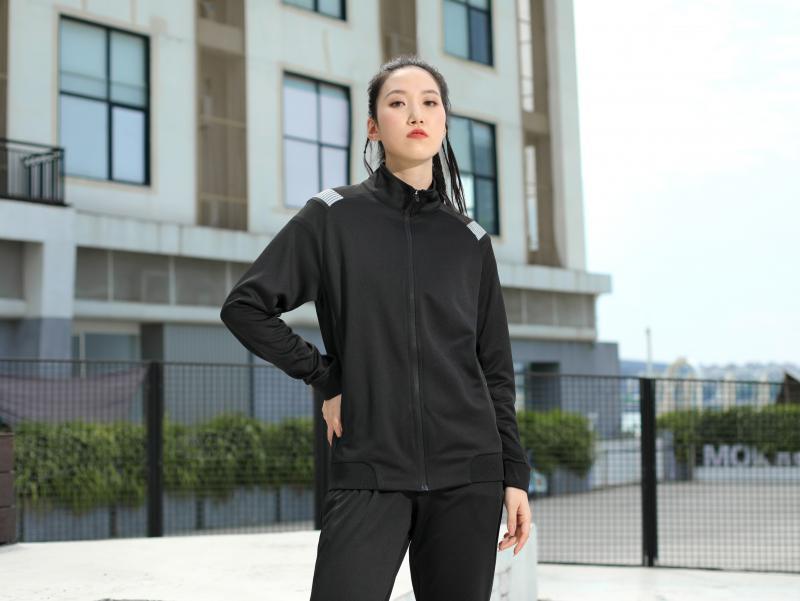 Parent-Child Hiking & Mountaineering Outfits: Men's & Women's Team Uniforms & Training Suits