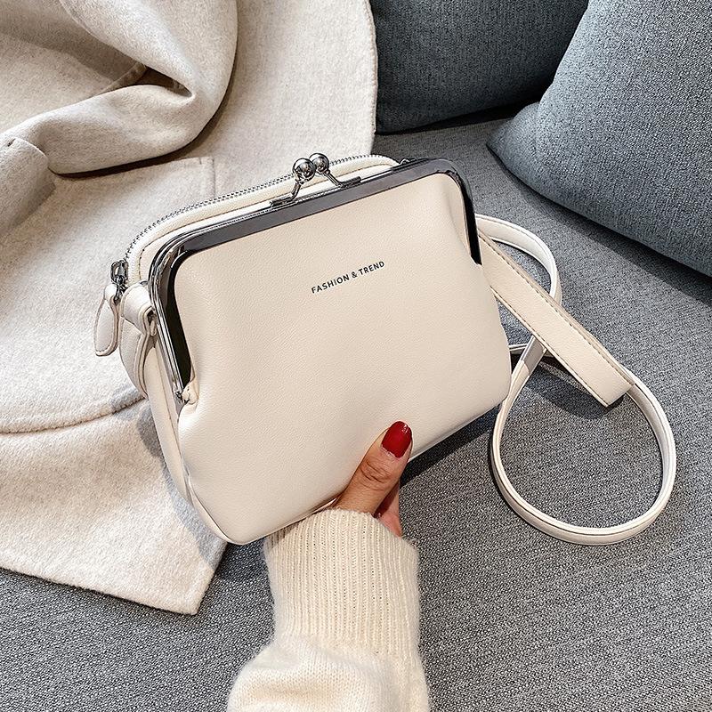 Vinatge Shell Women Shouder Crossbody Bag Clip Designer Small Handbags Luxury PU Leather Messenger Bag Lady Fashion Purse