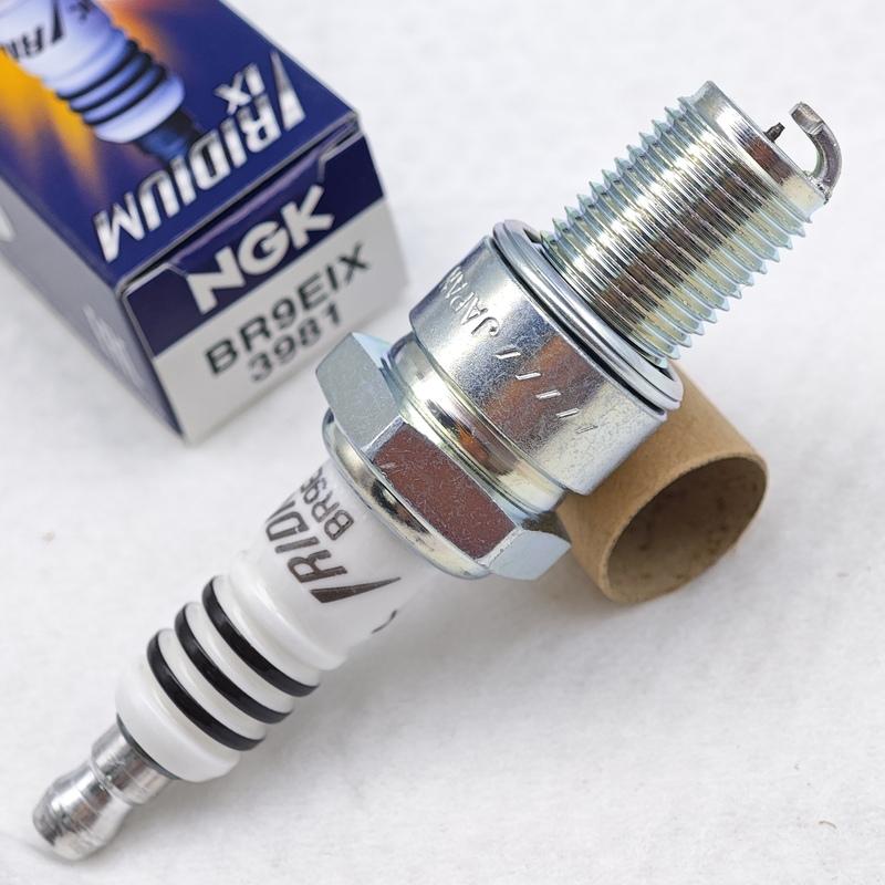 1 Stück BR9EIX 3981 Iridium IX Zündkerze Upgrade BR9ES B9ES