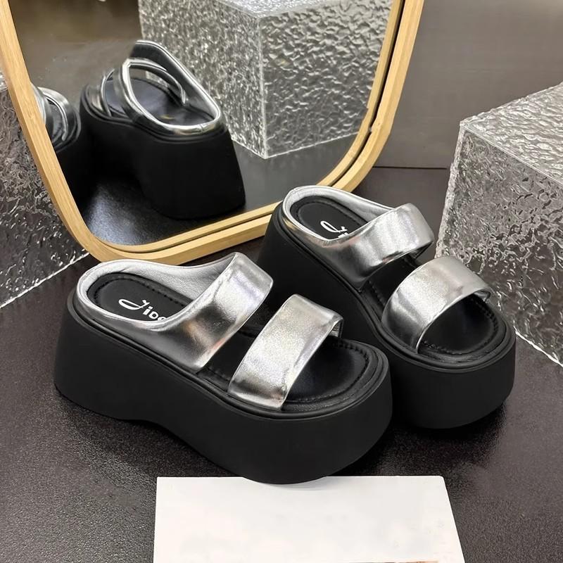 Real soft leather thick-soled women's sandals summer versatile muffin thick-soled and light, small people increase their height with one pedal