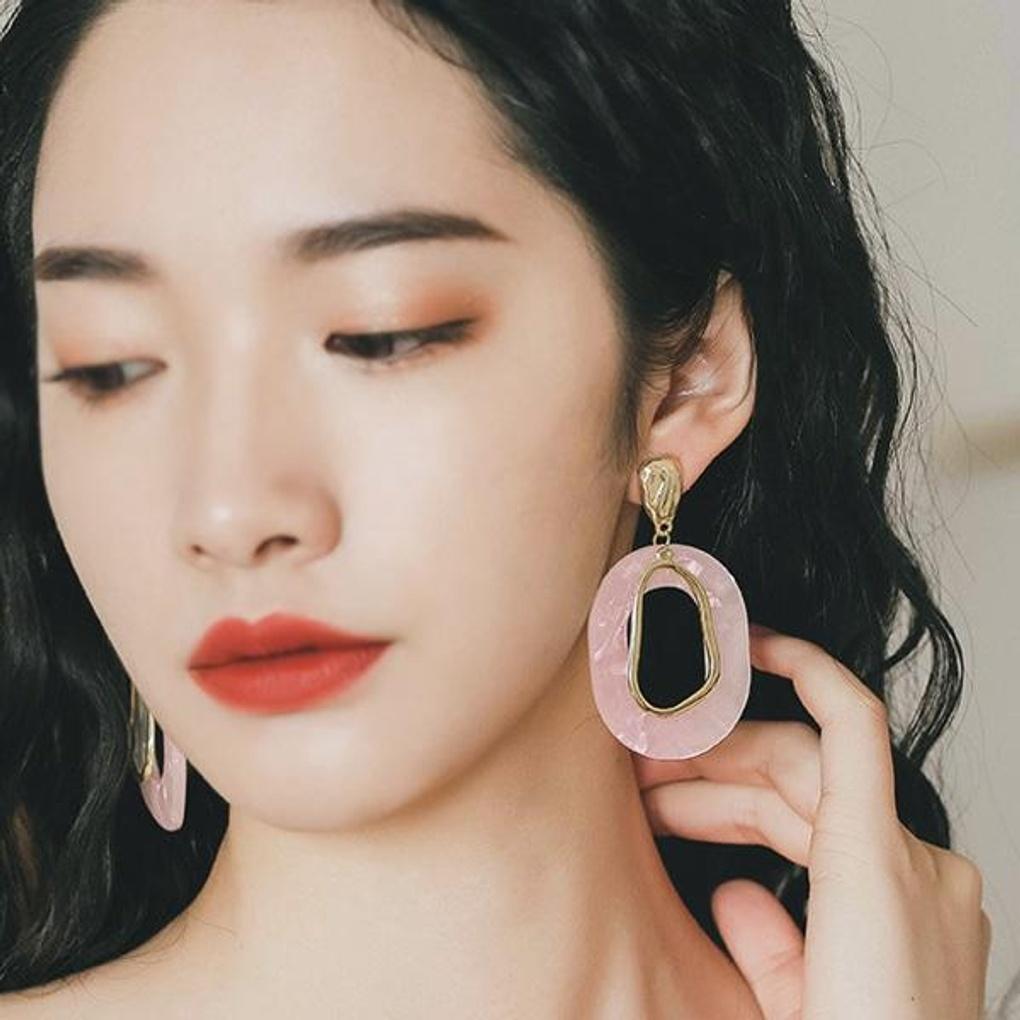 Women's Daily Akali Big Oval Long Earrings