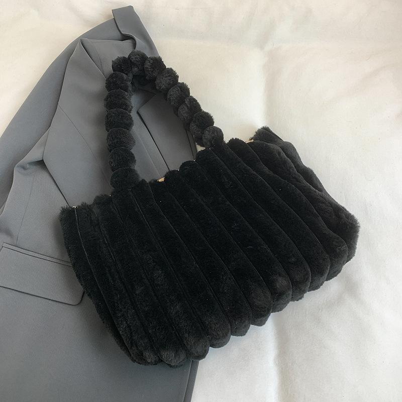 New Fashionable Solid Color Simple Casual Plush Portable Shoulder Underarm Bag Beautiful Fluffy Portable Handbag