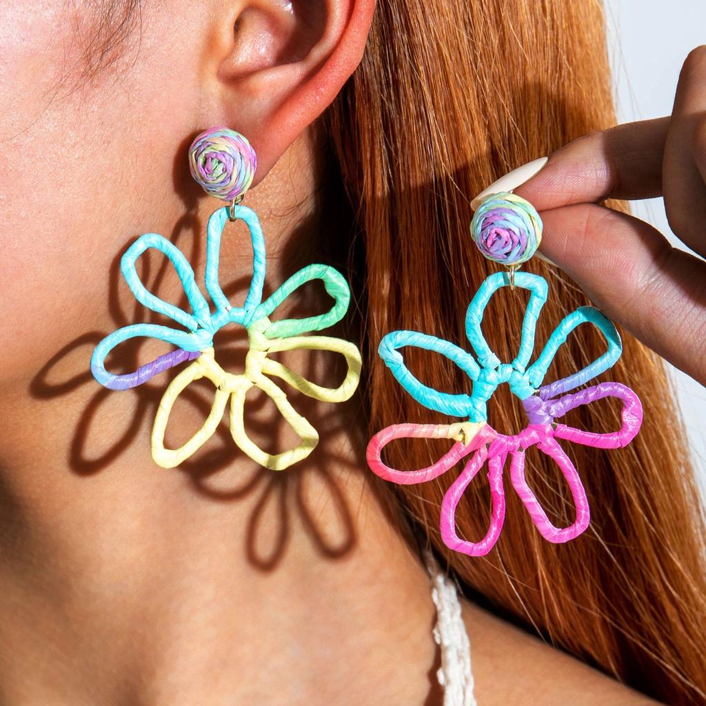 Summer hand-woven raffia stud earrings women's sweet temperament earrings pastoral atmosphere flower earrings