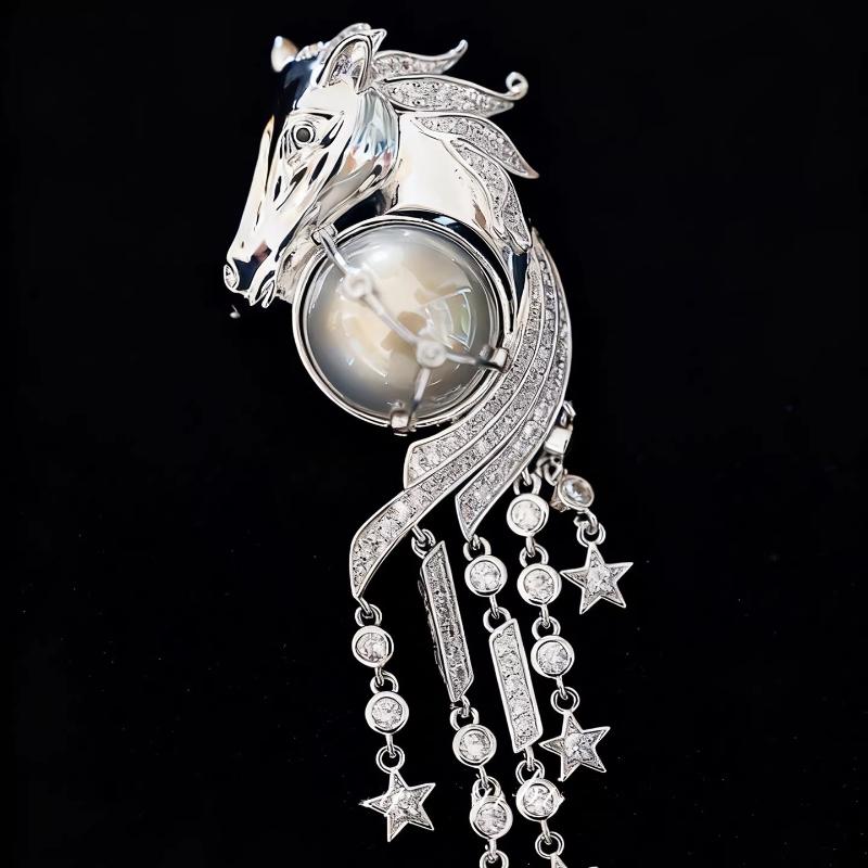 Spilla Retro Testa di Cavallo Meteora Spilla Versatile Cavallo dello Zodiaco Pin Per Donne Temperamento Completo Risvolto Corsage Accessori Abbigliamento