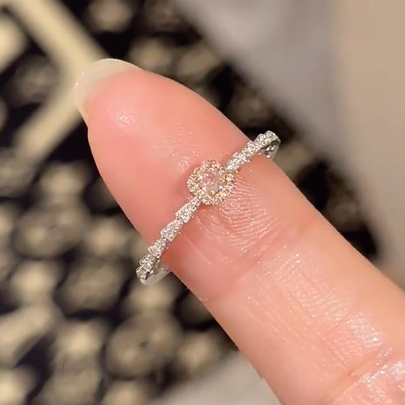 Elegant & Versatile Women's Sparkly Diamond Ring - Sweet, Cool, and Fashionable