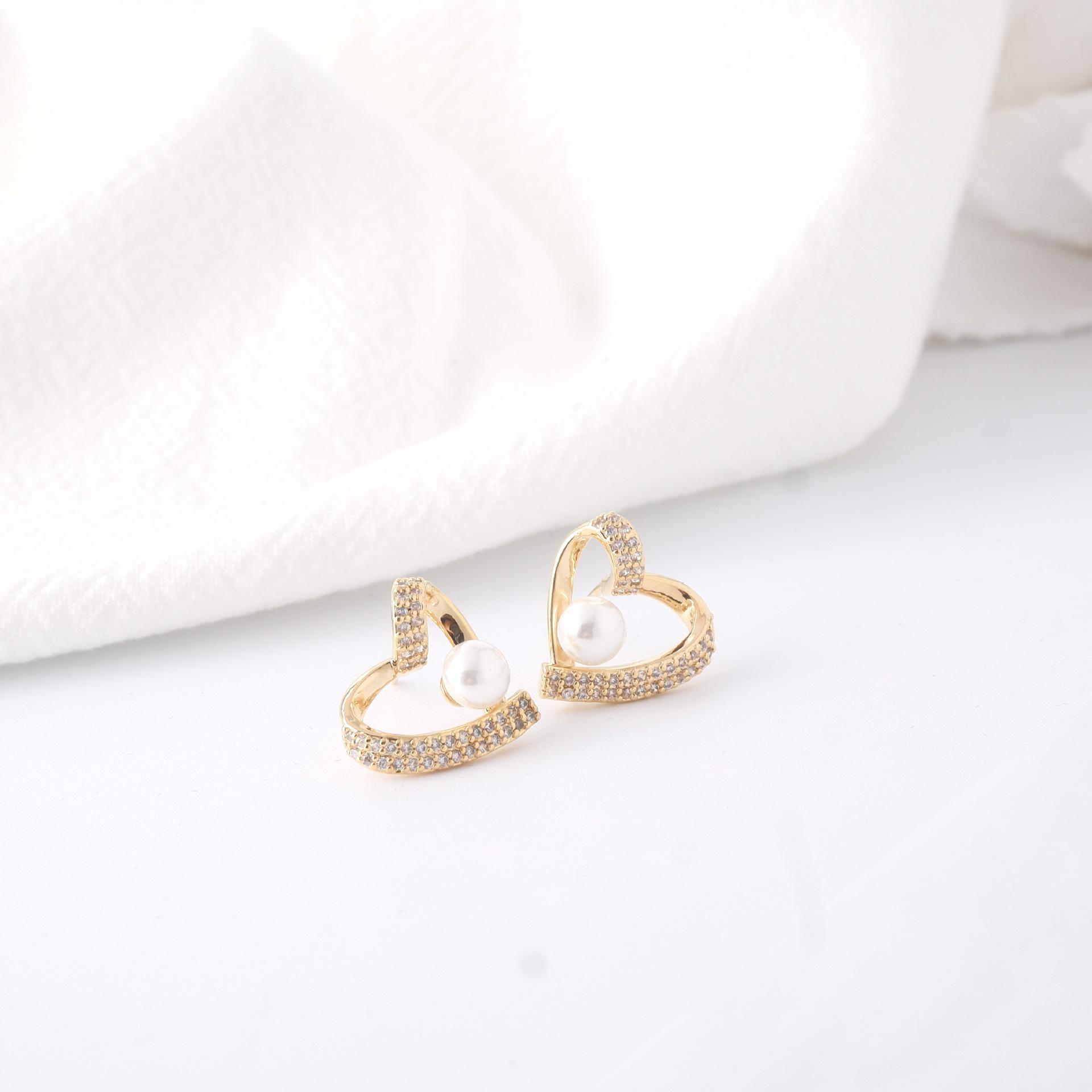 

S925 Silver Heart Zircon Pearl Earrings for Women