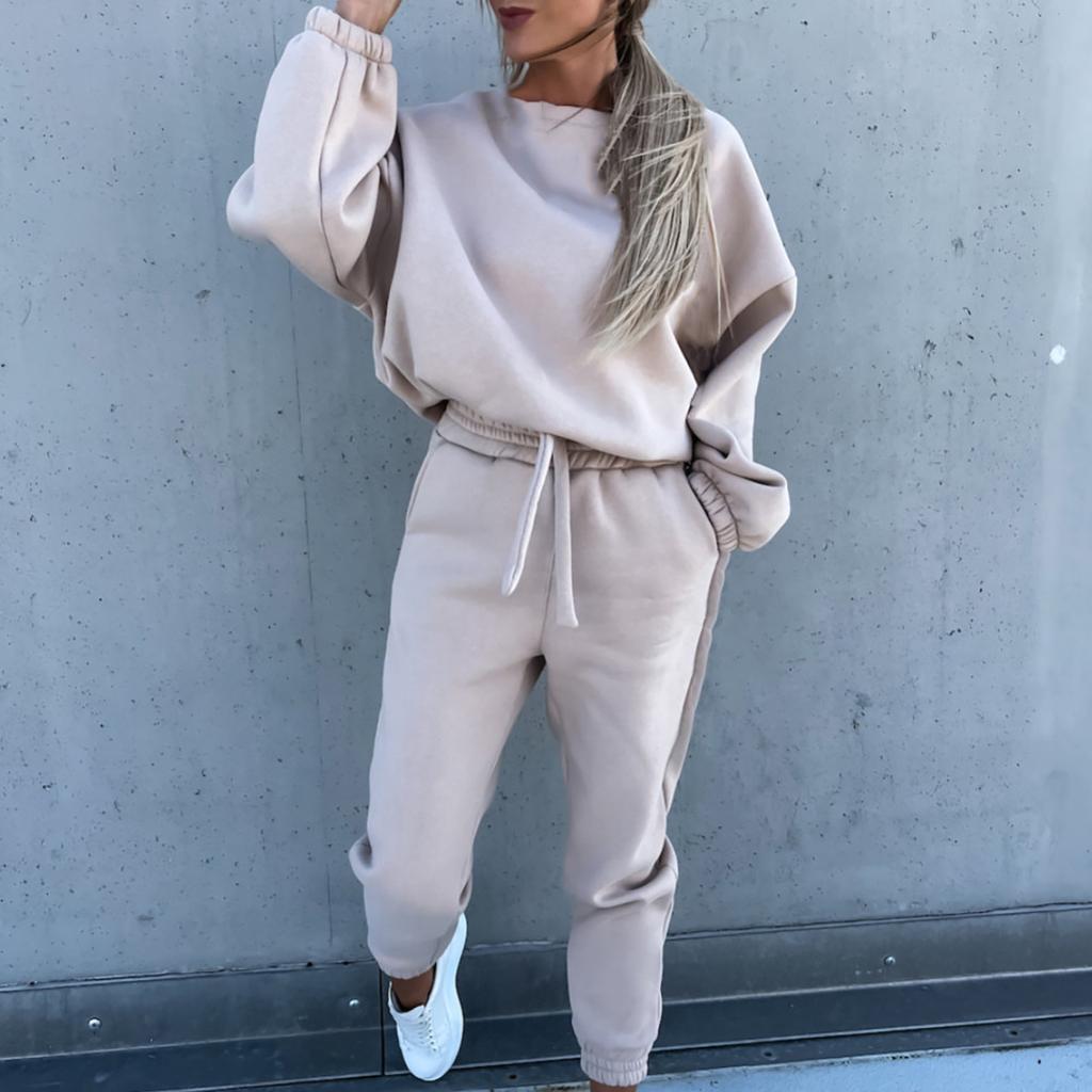 Women's Casual Sports Suit  And Winter Fashion Loose Long-Sleeved Sweater Two-Piece