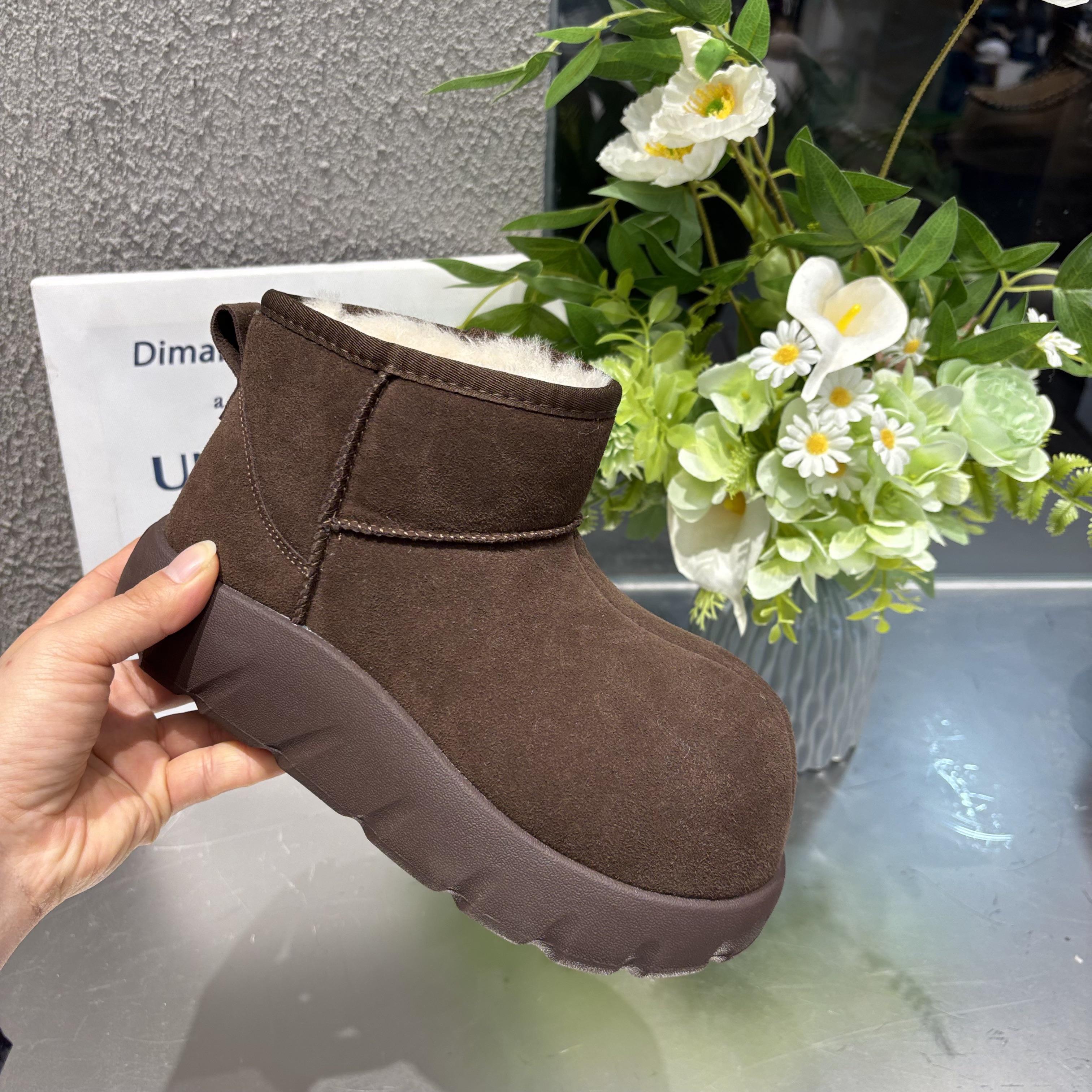 

2025 winter new platform snow boots Ellie big head Martin boots wool matte leather women s short boots 39