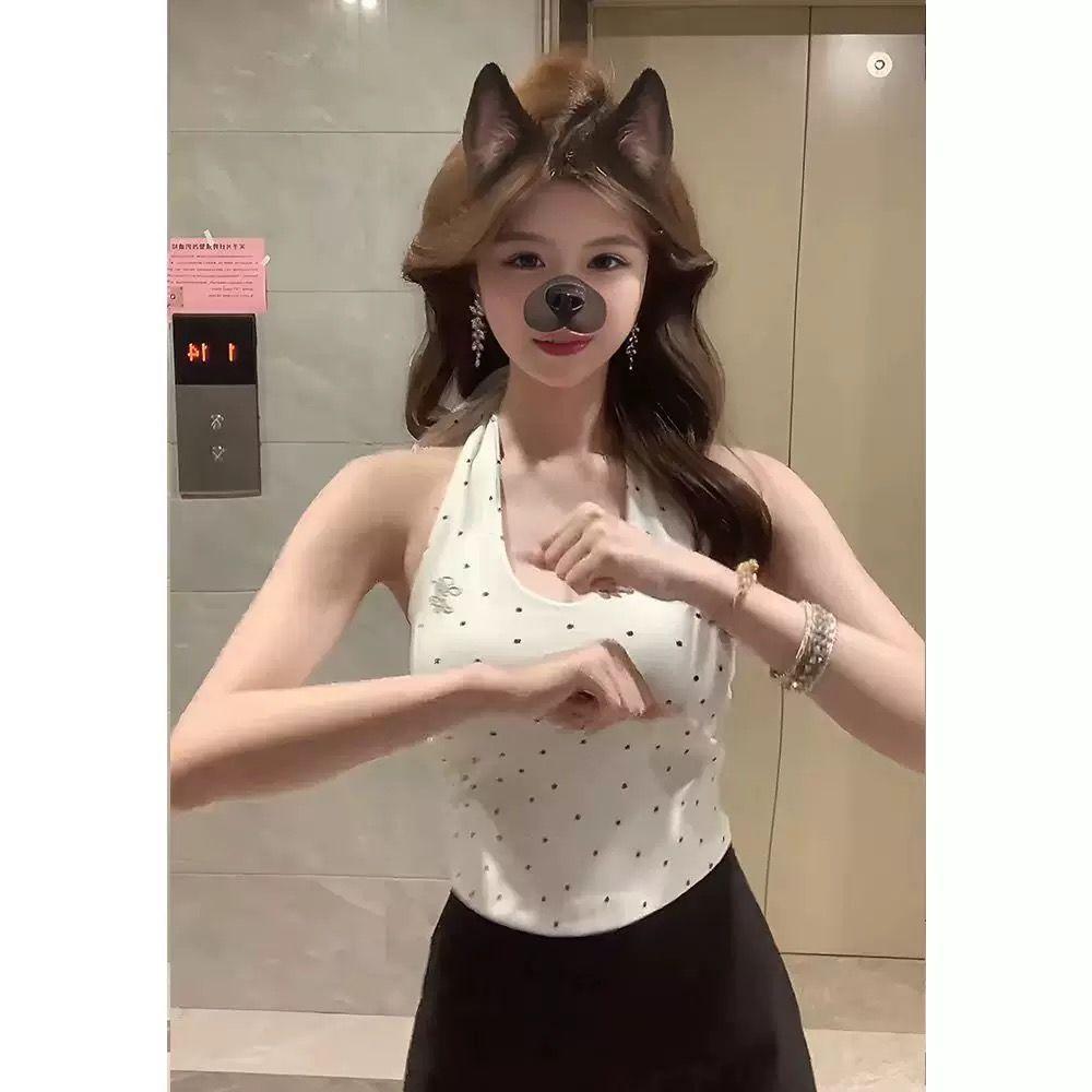 Pure desire style white polka dot neck off-the-shoulder top women's summer design sense niche U-neck chic Spice Girl vest tide