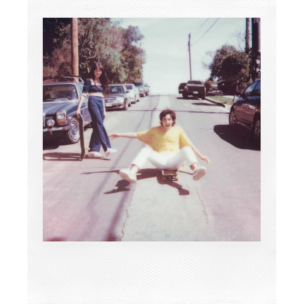 Polaroid Color i-Type Instant Film, 8 sheets, White Frame (6000)