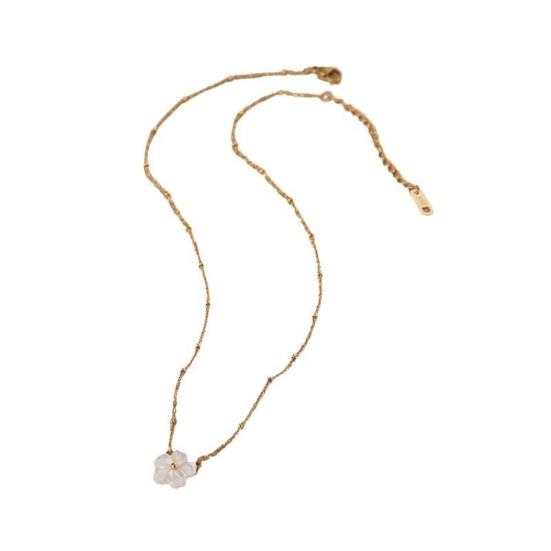 French Vintage Shell Flower Necklace Minimalist Pendant Collarbone Chain Women's Elegant Fashion Jewelry Trendy Accessory
