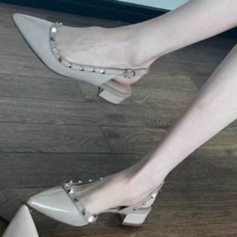 Nieten-Designer 2025 Frühling neue sexy spitze High Heels elegantes Kleid Party bequeme verschleißfeste Damen Schnallensandalen34-40