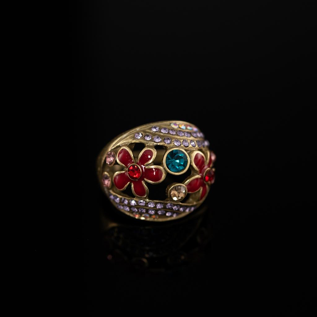 Medieval Copper Alloy Ring, Retro Court Style, High Sense Female Designer Temperament, New Ring