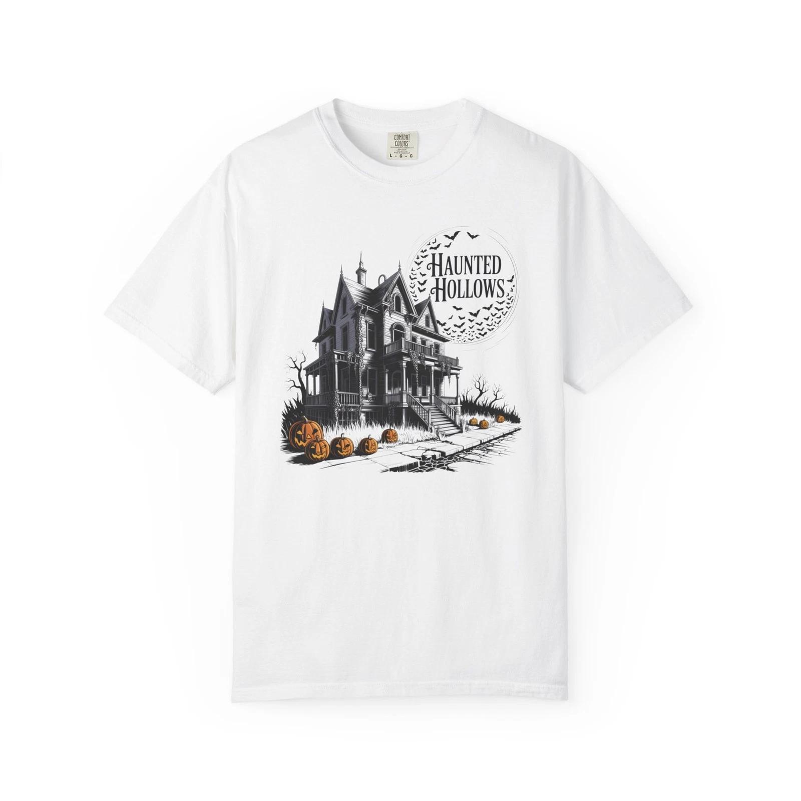 Haunted House with Pumpkins Unisex T-shirt, Halloween Tee, Spooky Shirt, Fall M