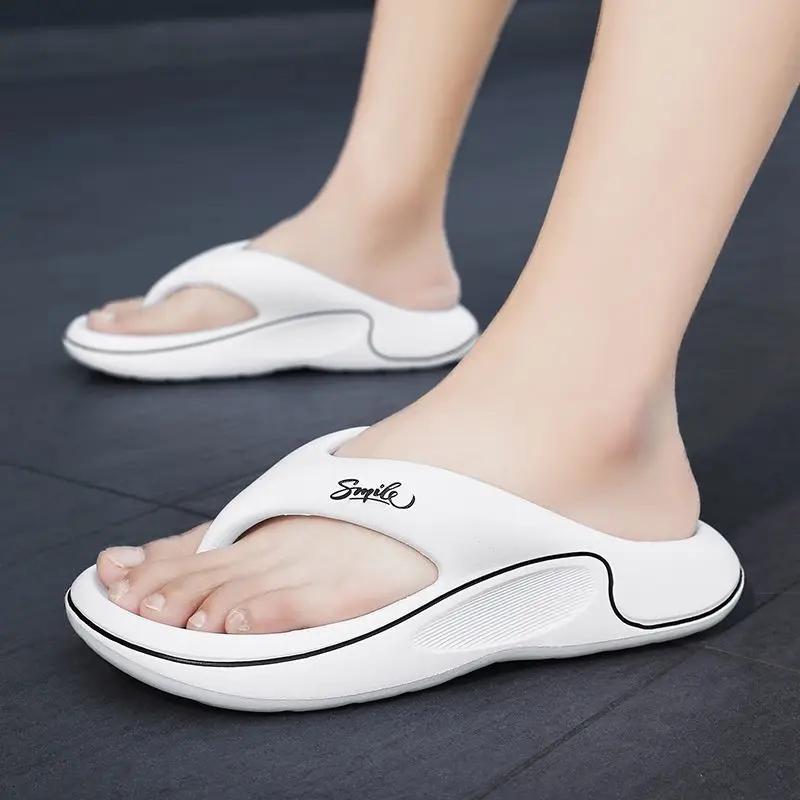 Beach Slippers for Men Wear Resistant Platform Shoes Shiatsu Flip Flops Pvc Adult Comfortable Low Price 2025 Style Sandals Man