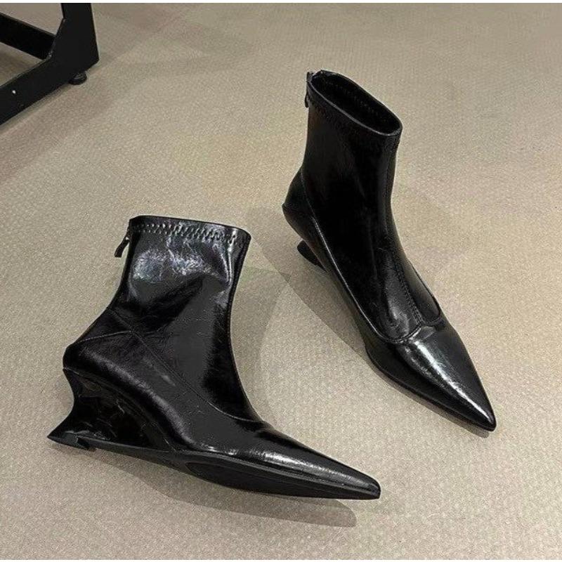 Woman Ankle Boots Four Seasons New Light Luxury Retro Temperament Pointed Toe Boots Niche Design Back Zipper Fashion Boots