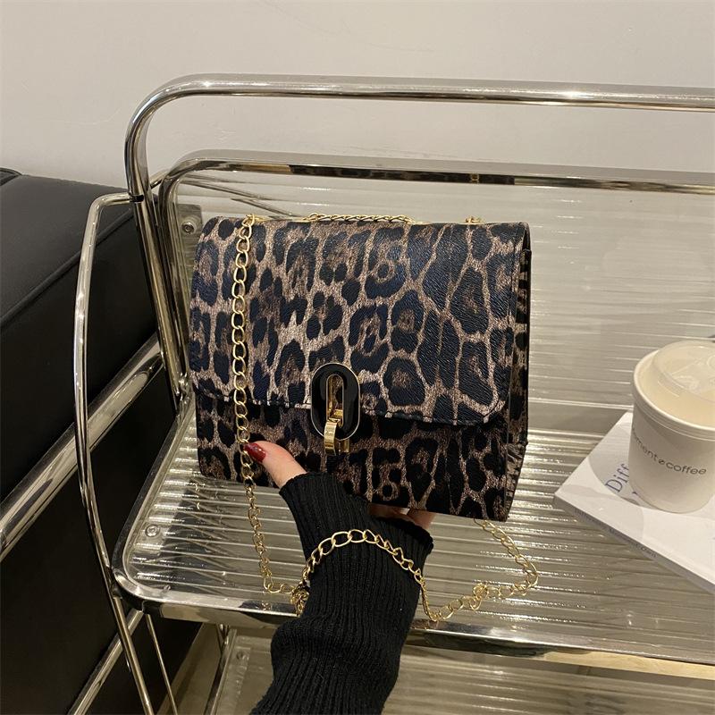 Simple And Fashionable Leopard Print, Simple And Foreign Commuting In Winter, Retro Chain, Single Shoulder Crossbody Small Square Bag Woman