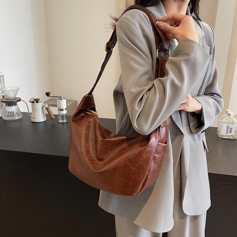 Large Capacity Soft Leather Shoulder Bag Women's Hobo Bag Crossbody Bag