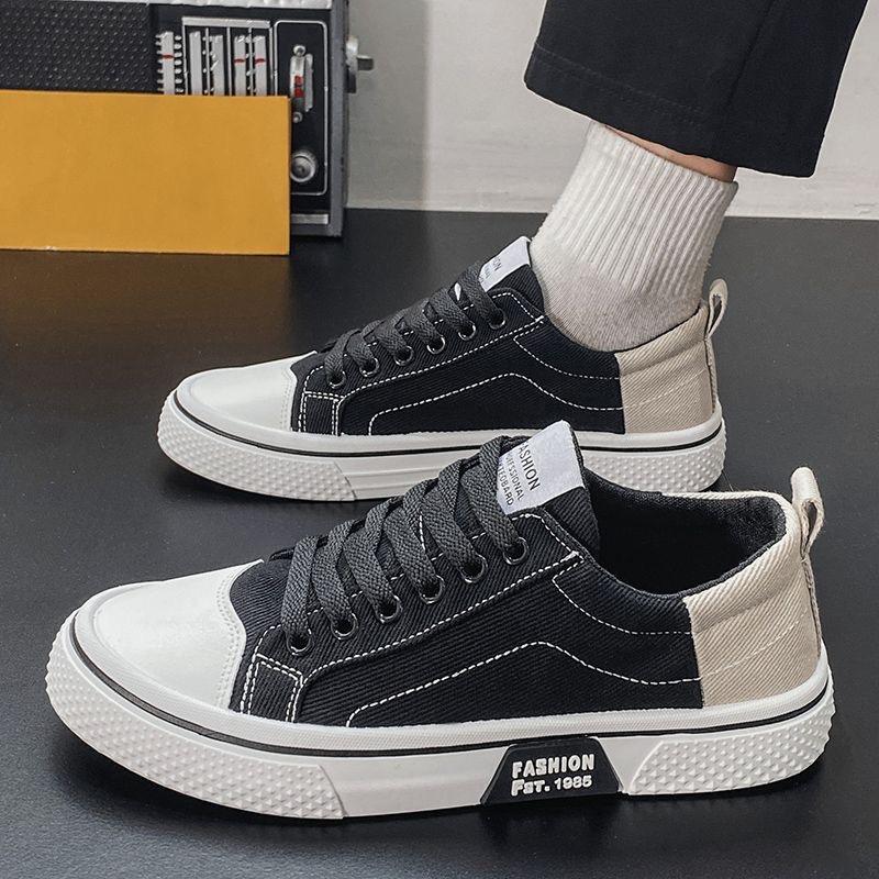 Canvas Shoes Men's New Fashionable Anti Slip Comfortable Board Shoes Korean Version Soft Sole Breathable Casual Sports Shoes