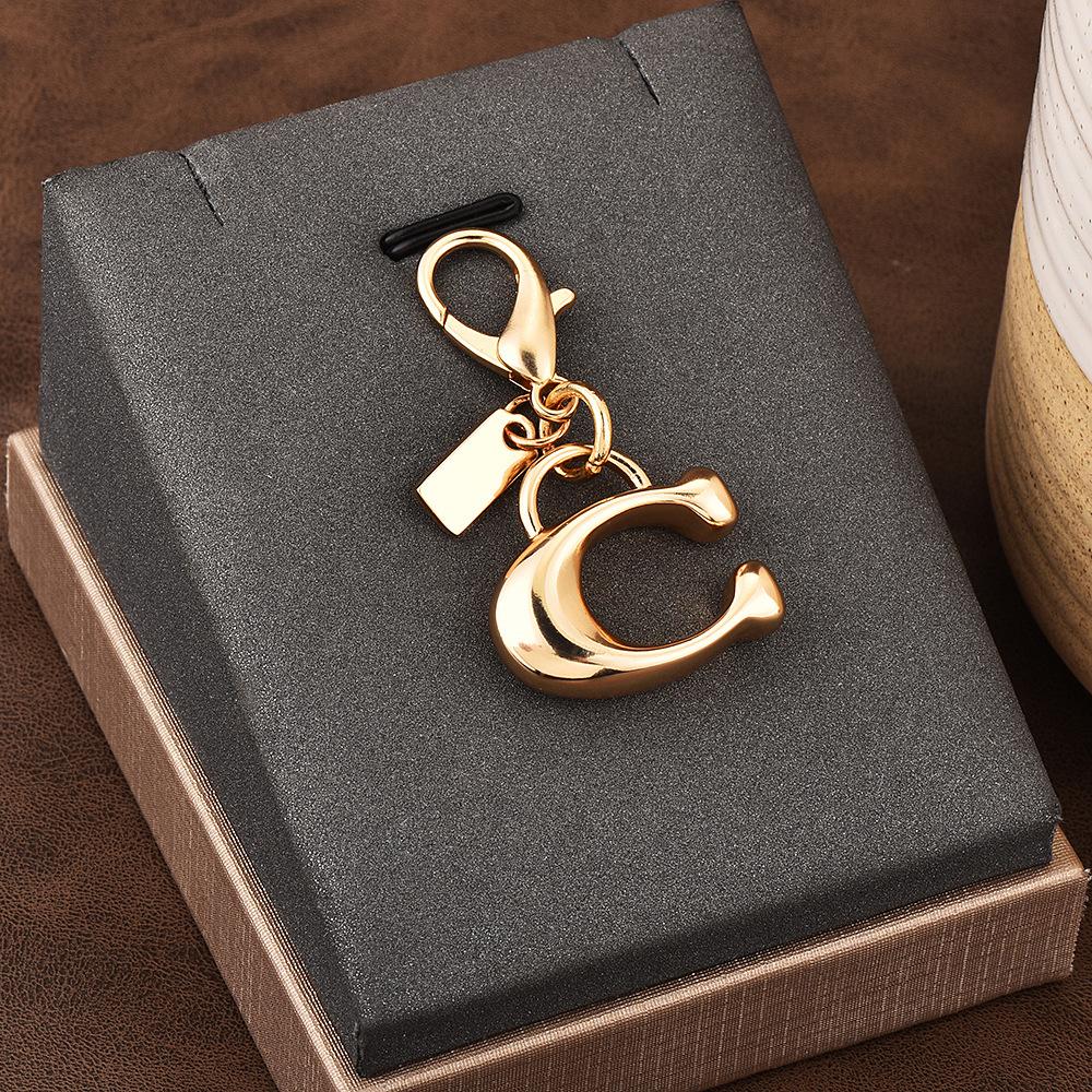 Neue Exquisite High-End Bär Kirsche Hund Schlüsselanhänger Für Frauen Y2k Tasche Anhänger Auto Schlüsselanhänger Schmuck Geschenk Dekoration Zubehör