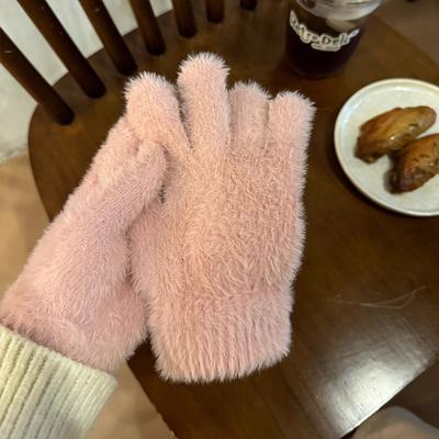 Accesorios – Guantes y manoplas
