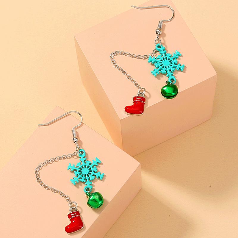 European & American Christmas Series Cute Stud Earrings - Popular and Stylish Jewelry