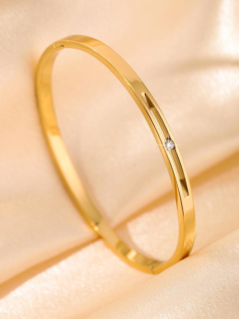 Gold-Plated Diamond-Studded Women's Bracelet - Light Luxury, European & American Style, Starry Sky Design, Stainless Steel