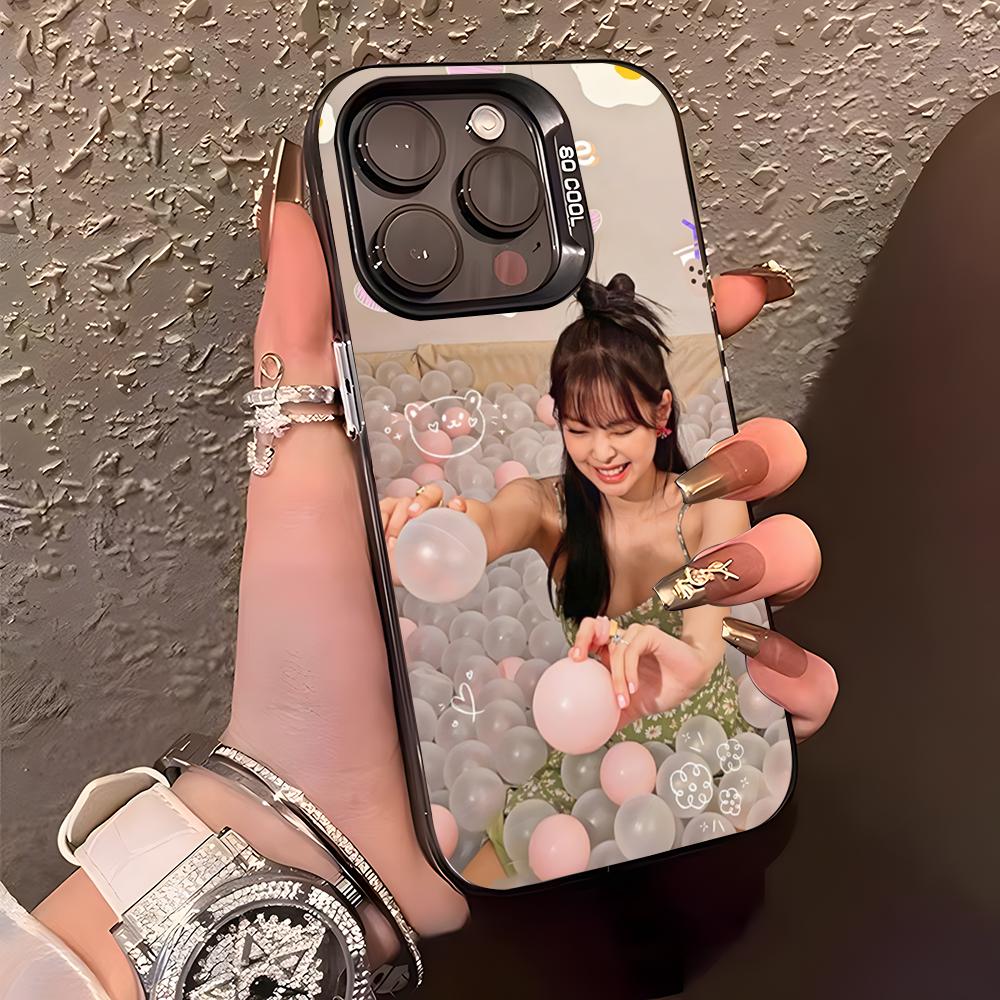 Funda de Teléfono de la Cantante J-jennie Para IPhone17 Air 16 15 14 Plus 13 12 11 Pro XS Max Funda con Parachoques Plateada Negra