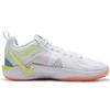 Nike Sabrina 2 SE GS Hesi Hitter Kinder-Sneaker Weiß Light-Lemon-Twist Aprikosen-Achat HF1188-100