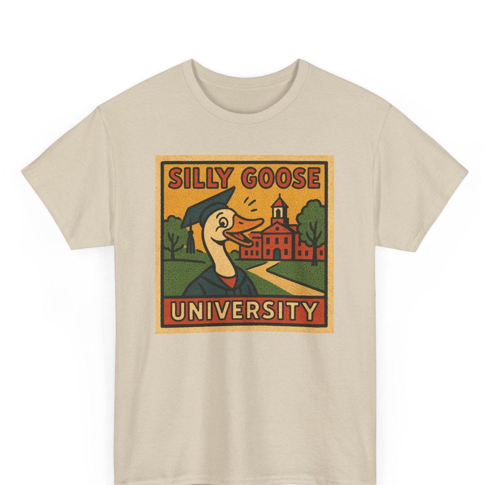 Silly Goose University T-Shirt: Retro Comic Unisex Tee M