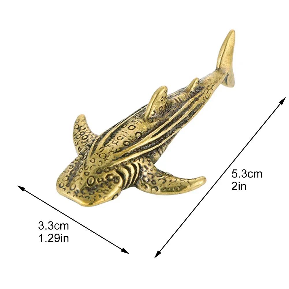 Retro Brass Sharks Statue Bronze Handmade Ornament Statue Figure Tea Pet Gifts Desktop Office For Home Decoration Accessories