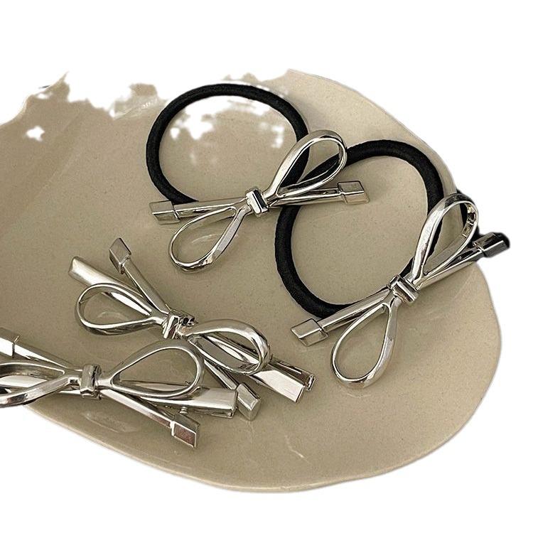 Exquisite Silver Bow Side Bangs Hair Clip for Women - Duckbill Design with Ponytail Ring