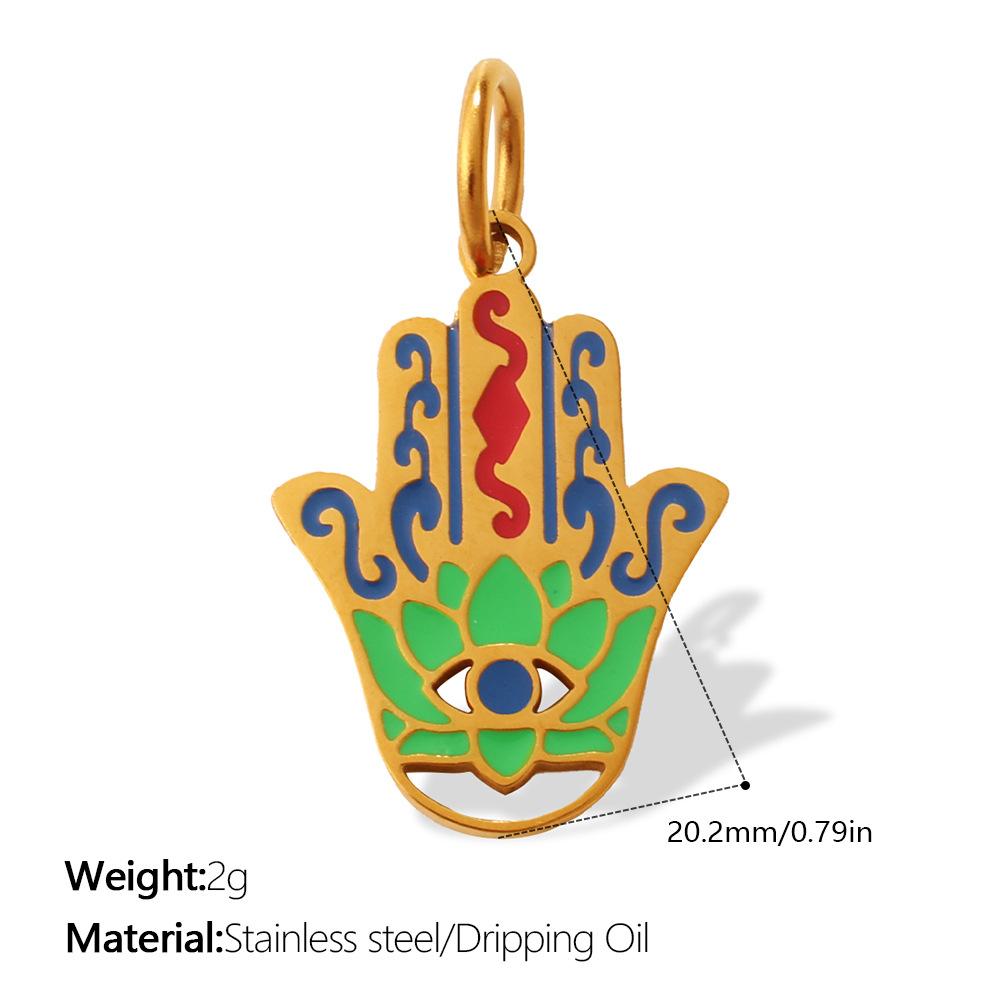 European and American retro exotic jewelry pendant golden Fatima hand evil eye element decorative pendant