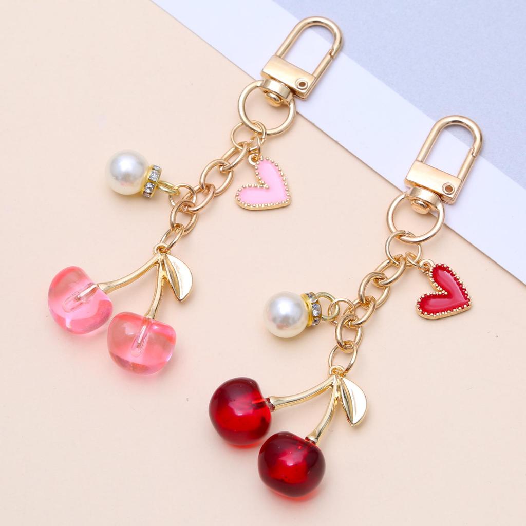 Cherry Heart Keychain with Faux Pearls – European & American Style, Light Luxury Sweet Bag Pendant