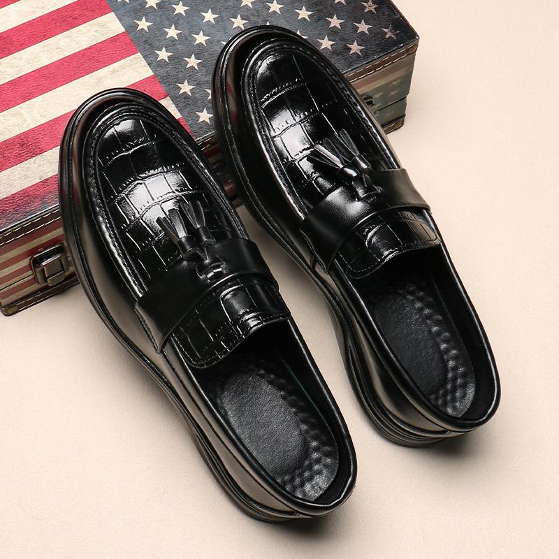 5881 Loafers Men's Summer New Crocodile Pattern Trend Men's Young Men's Shoes with One Pedal