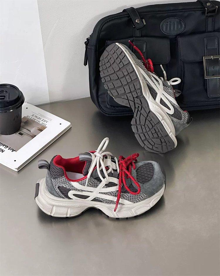 

Европейские кроссовки на толстой подошве из сетки и кожи, женские, осень 2025, новые, на шнуровке, увеличивающие рост, легкие и удобные спортивные и повседневные туфли 40