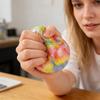Duhový Crunch míček Mačkací hračka Barevná TPR Fidget hračka s pomalu se vracející texturou a ASMR praskavým zvukem Přenosný gadget na odbourání stresu pro děti i dospělé