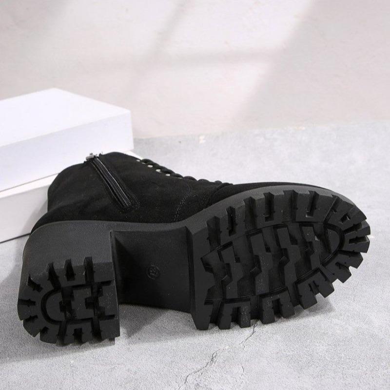 New Women's Shoes: Height-increasing Round-toed Chunk-heeled Boots and Thick-soled High-heeled Ankle Boots