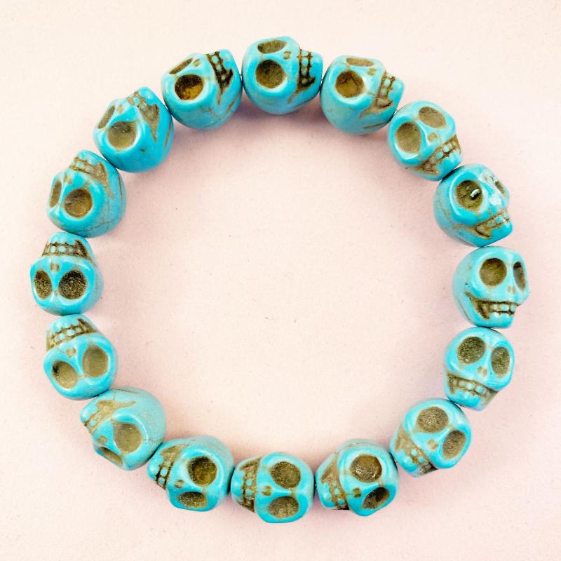 Buntes Gothik Totenkopf Perlenarmband Elastisch Dehnbar Skelett Schmuck Ideales Geschenk für Punk Liebhaber Party Accessoire