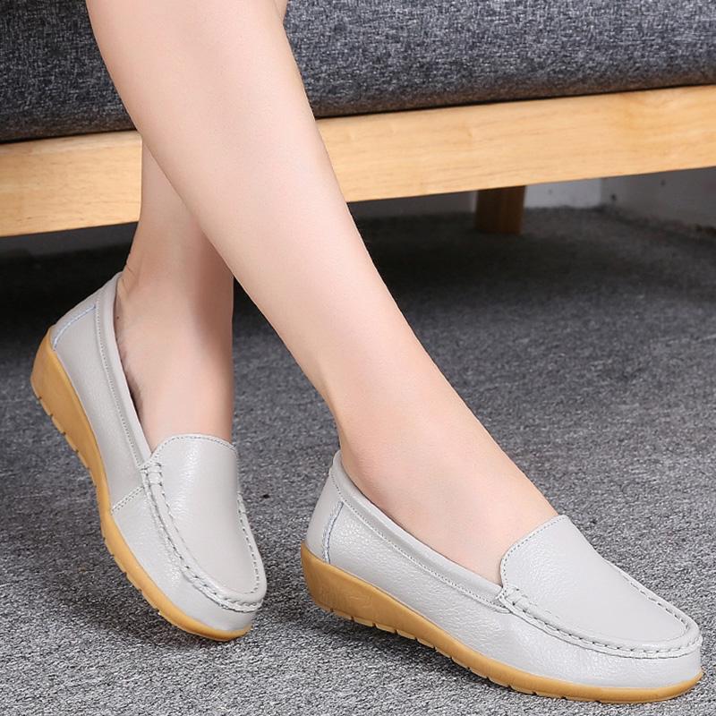 Модне нове взуття 2024 Жіночі туфлі на плоскій підошві Білі жіночі шкіряні туфлі Сліпони Жіноча платформа Зручні лофери Zapatos De Mujer Жіночі